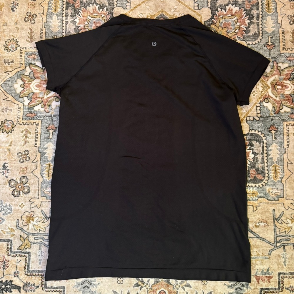 Lululemon Swiftly Tech Short Sleeve 2.0 Shirt Black Crew Neck Activewear Top 14